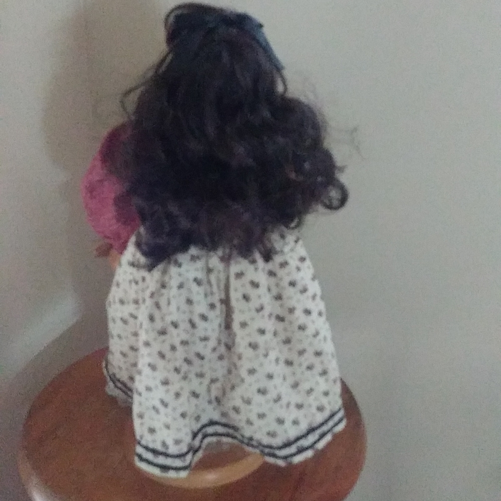 Raikes Hand Carved Wooden Doll Abigail 1991 - Picture 2 of 8